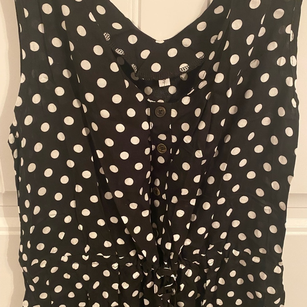 Black Dress with White Polka Dots - Picture 4 of 8